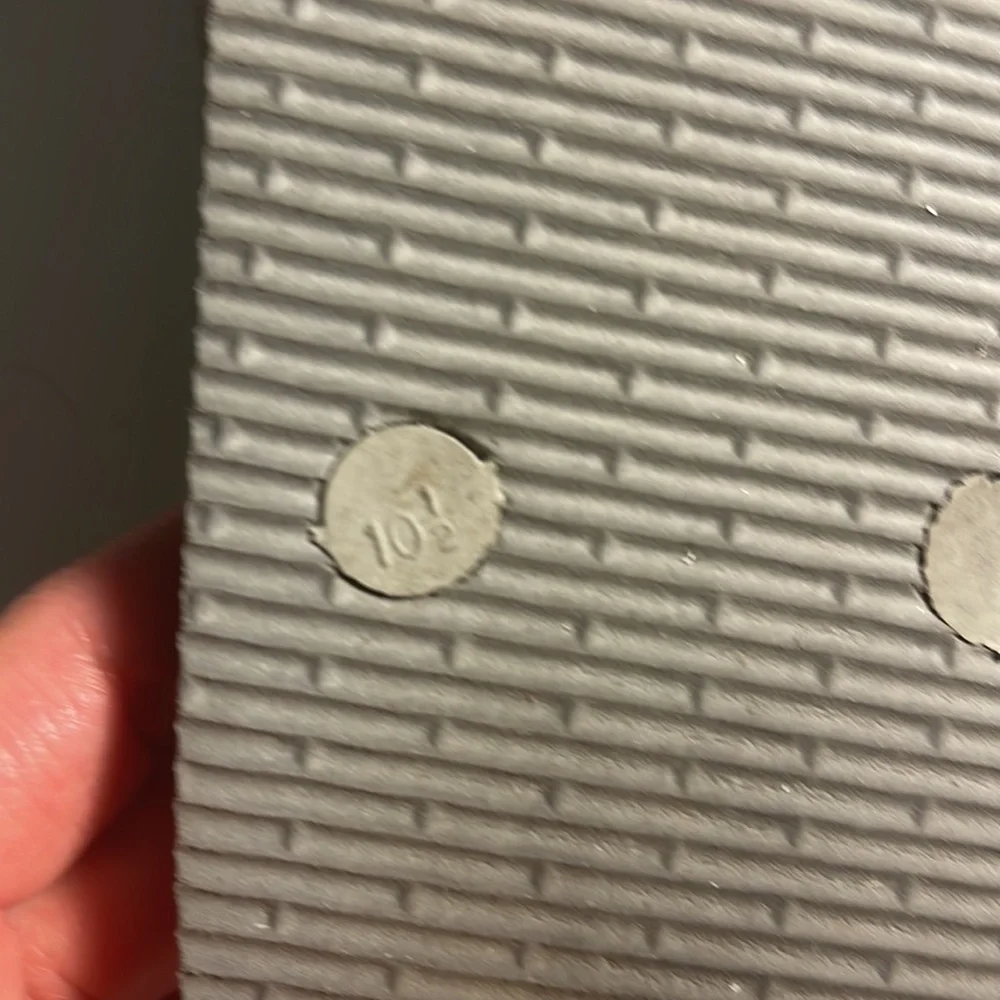 Panama Jack flip flops - Picture 3 of 3